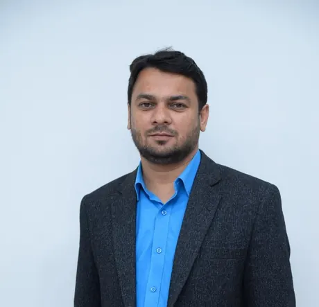 Dr Faraz Iqbal Tipu physiotherapist at Rajput Dental and Physio Clinic Karachi